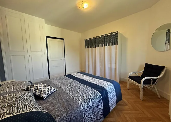 Maison Cosy Avec Jardin Entre Canal Et Loire - Fr-1-489-550 Diou (Allier)