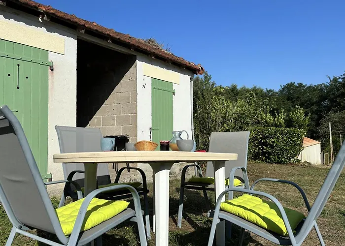 Maison Cosy Avec Jardin Entre Canal Et Loire - Fr-1-489-550 *