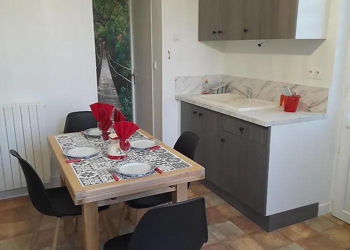 Σπίτι διακοπών Maison Cosy Avec Jardin Entre Canal Et Loire - Fr-1-489-550 Diou (Allier)